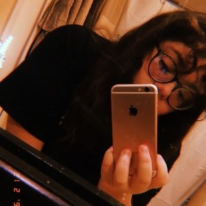 Meet your Posher, Renee